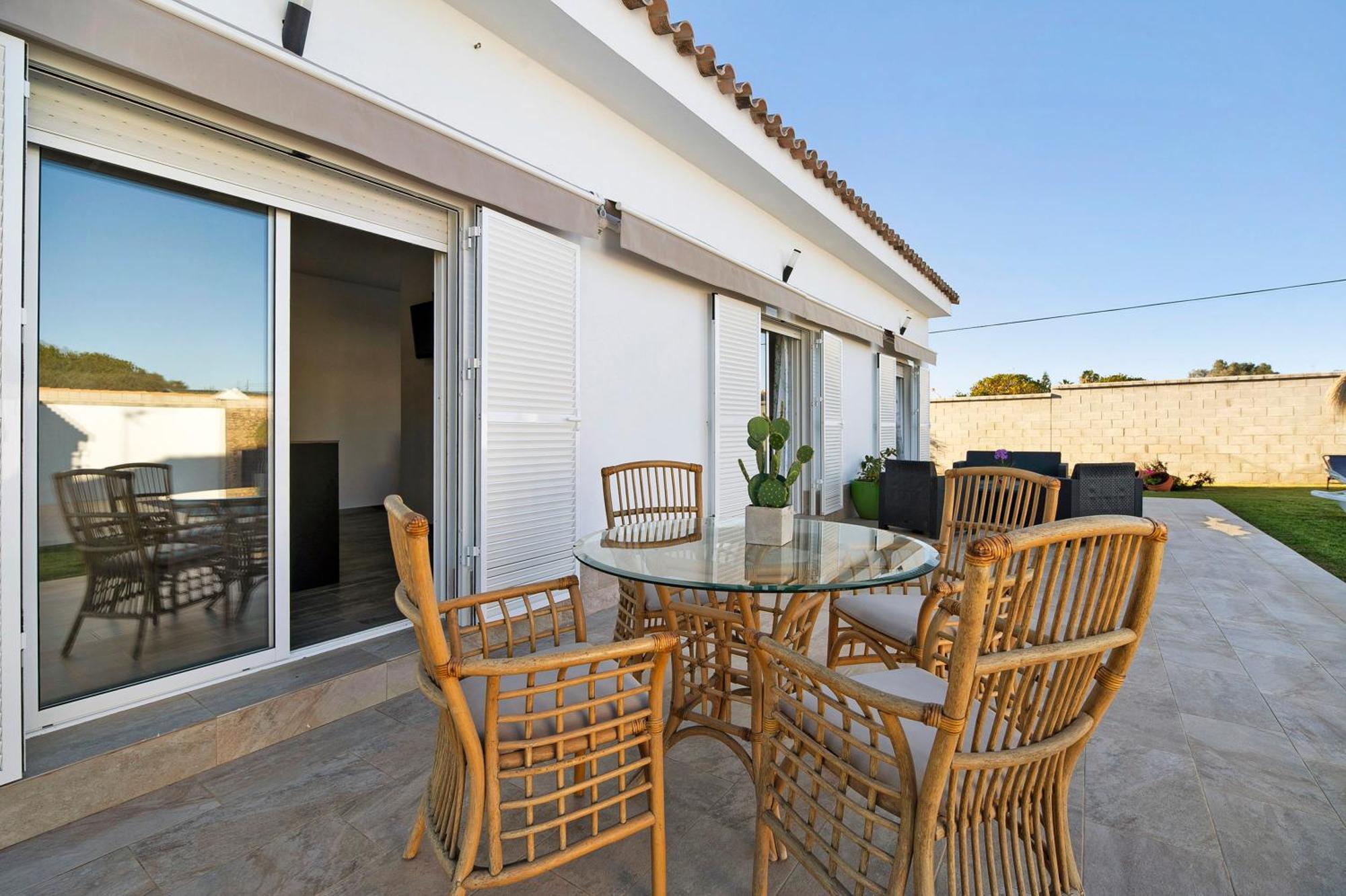 צ'יקלנה דה לה פרונטרה Villa Magnolia Chiclana מראה חיצוני תמונה